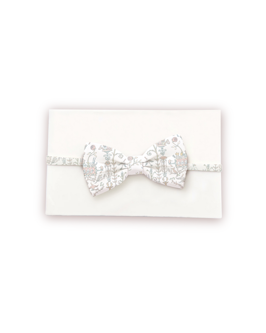 Pretty Papillon – Toile de Jouy