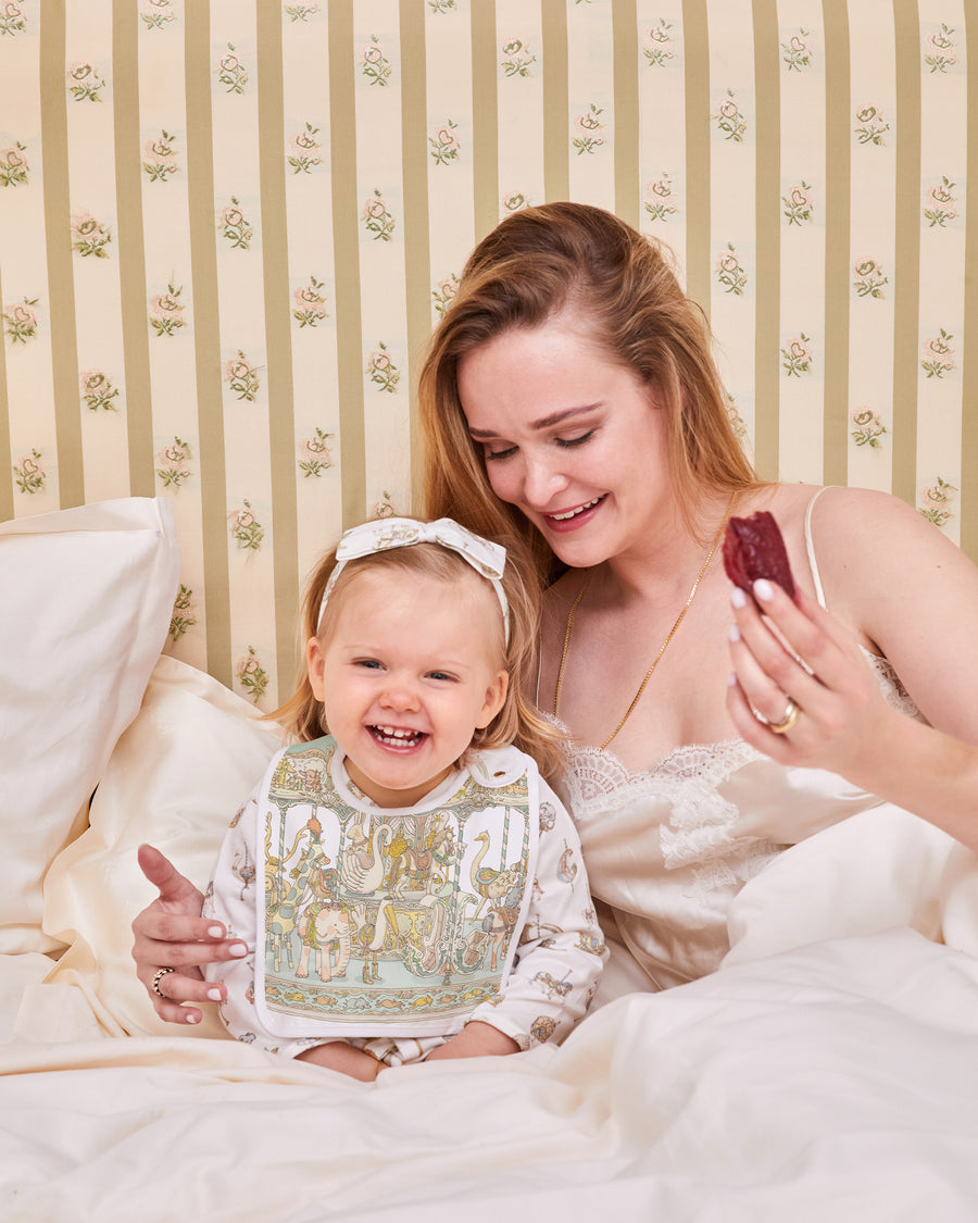 Satin bib - Carousel Green