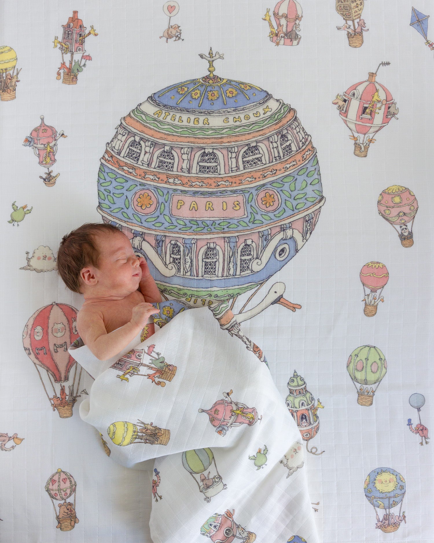 Carré & Satin bib set - Hot Air Balloons • Atelier Choux