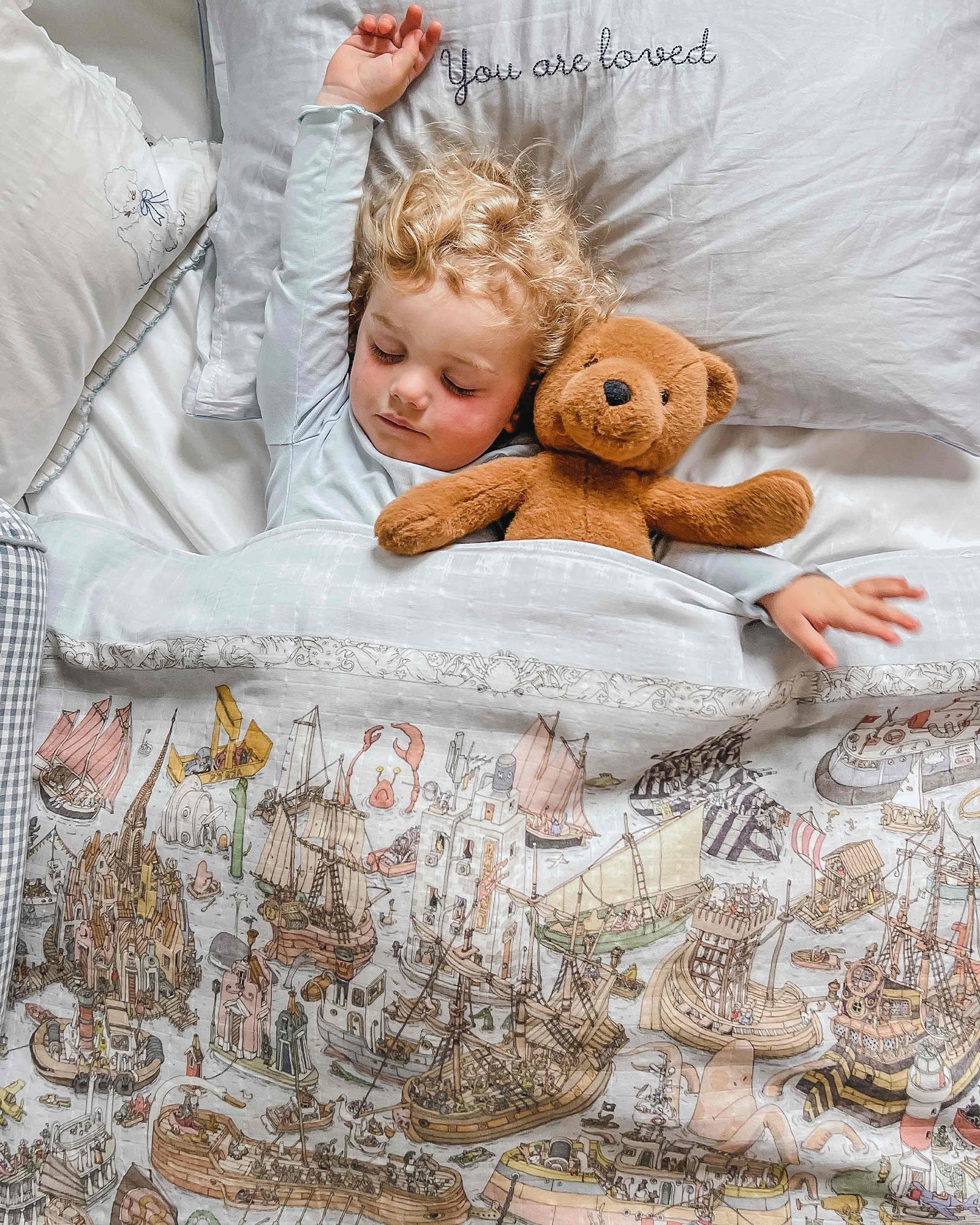 Carré - Ocean Academy • Atelier Choux