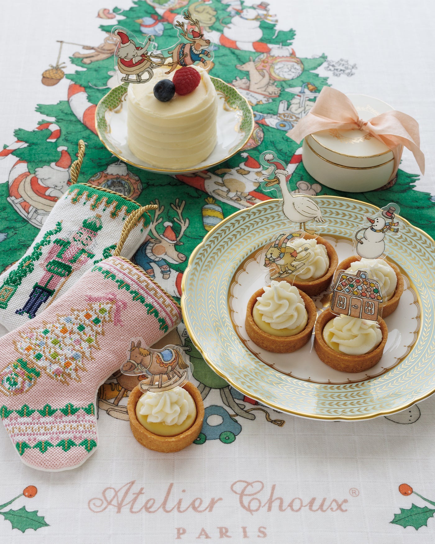 Mini Cake Toppers - Christmas - Set of 12